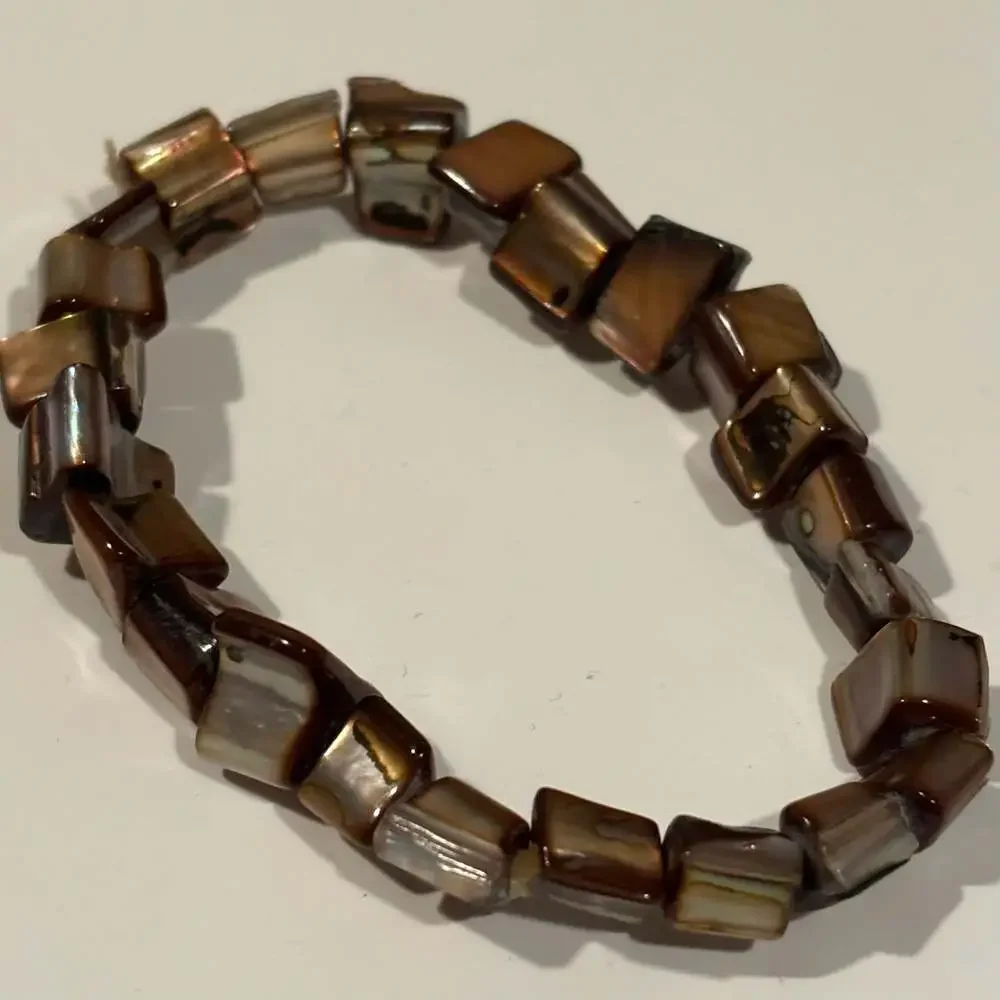 Brown Shell Square iridescent Beaded Stretch Bracelet